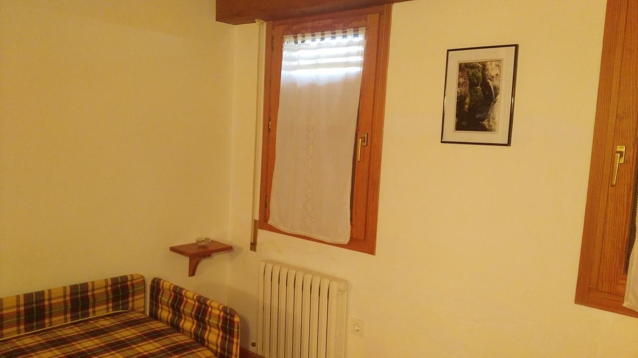 Bilanayur Hotel Alberuela de la Liena Екстериор снимка