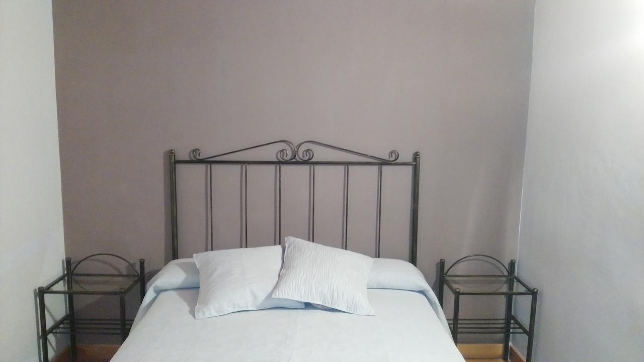Bilanayur Hotel Alberuela de la Liena Екстериор снимка